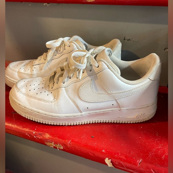 nike air force 1 low - Picture 3 of 4